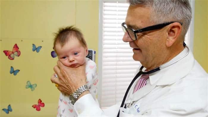 Pediatrician calm baby